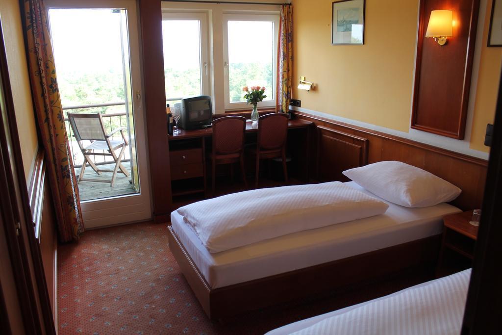 Berghotel Hamburg Blick Bilik gambar